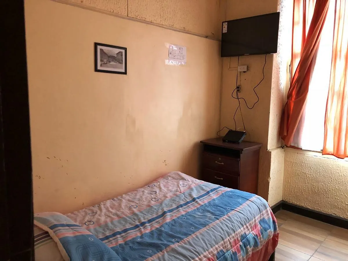 Hostal Sisas Κίτο Ισημερινός